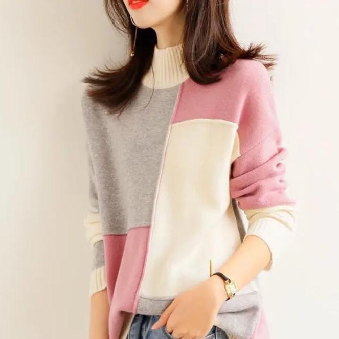 Women's elegant turtle neck sweater