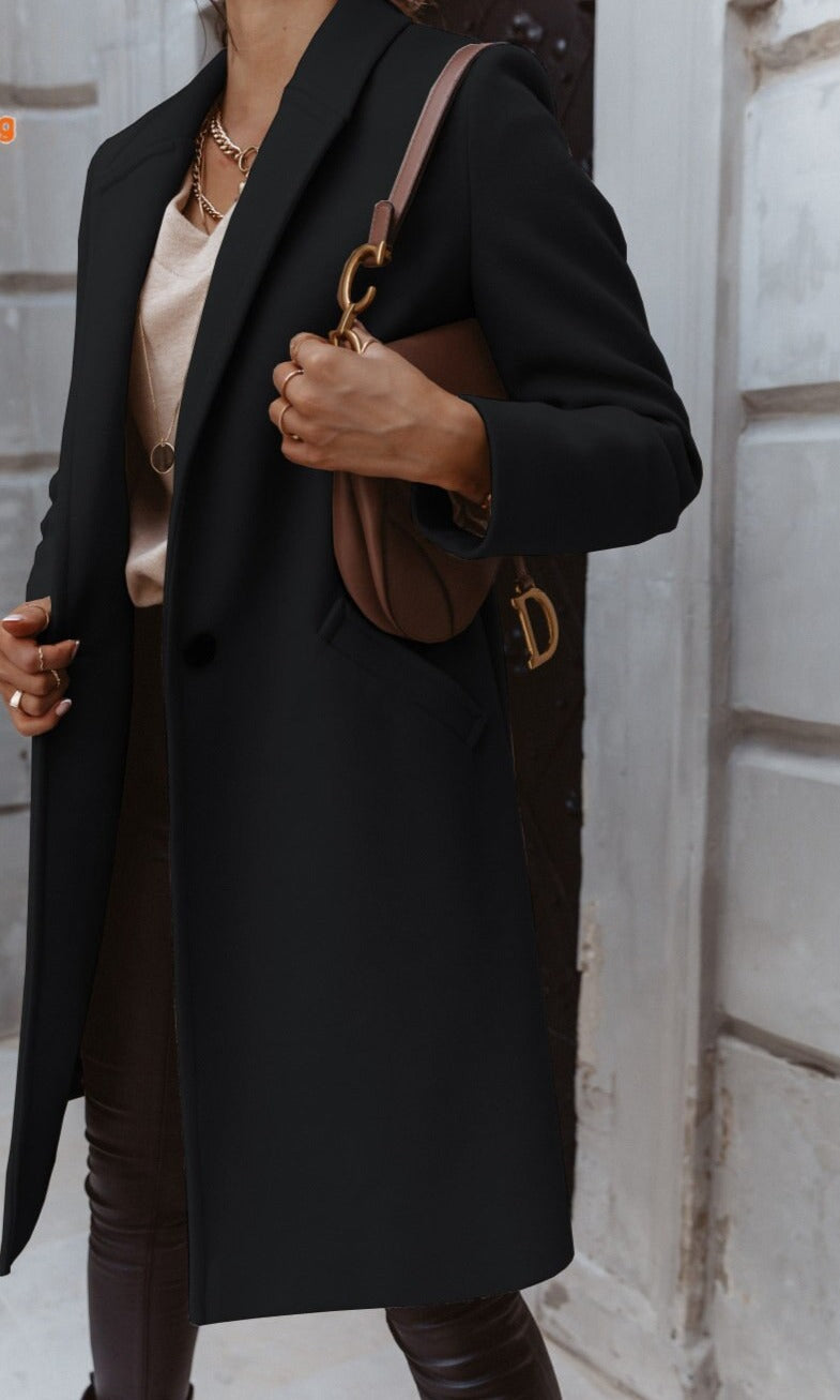 Women’s urban long peacoat with hairless collar