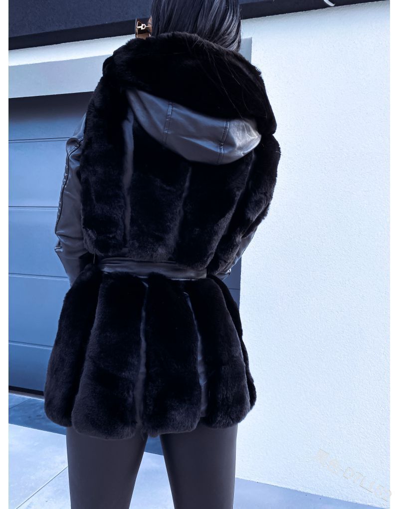 Women’s stylish faux fur leather coat