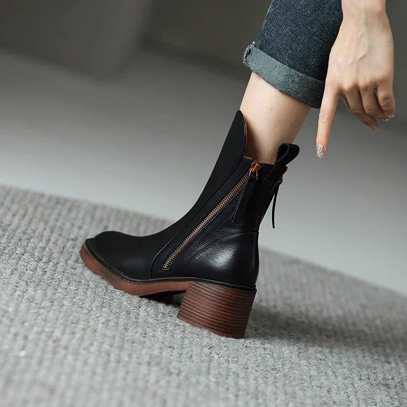 Women's comfortable wide heel boots